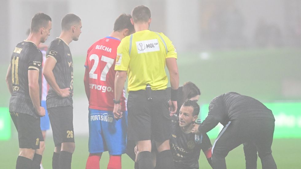 Zranění Vladimír Daridy v MOL Cupu proti Zbrojovce