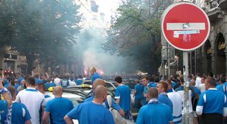 Poláci zablokovali Prahu, po zápase byli smutní
