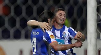 Porto, Benfica i Villareal míří za postupem