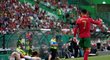 Portugalský kapitán Cristiano Ronaldo v utkání proti Česku tvrdě atakoval stopera Václava Jemelku