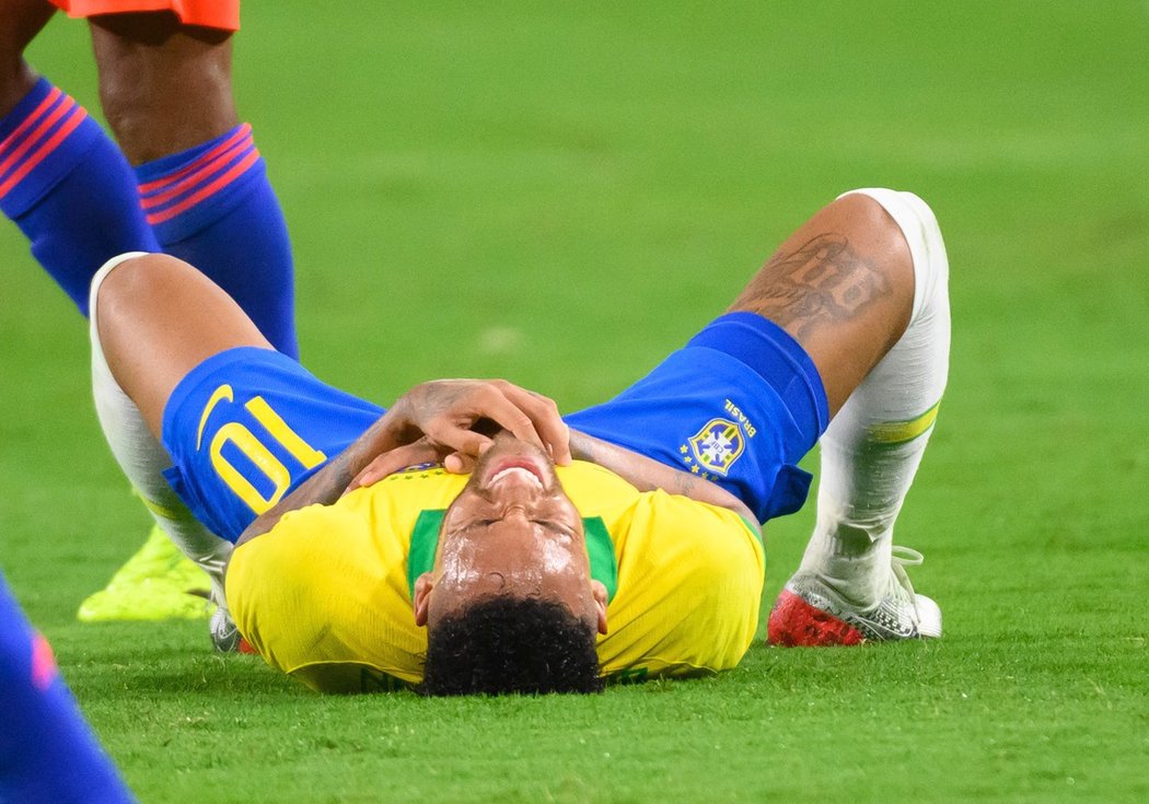 Neymar během přátelského utkání Brazílie s Kolumbií