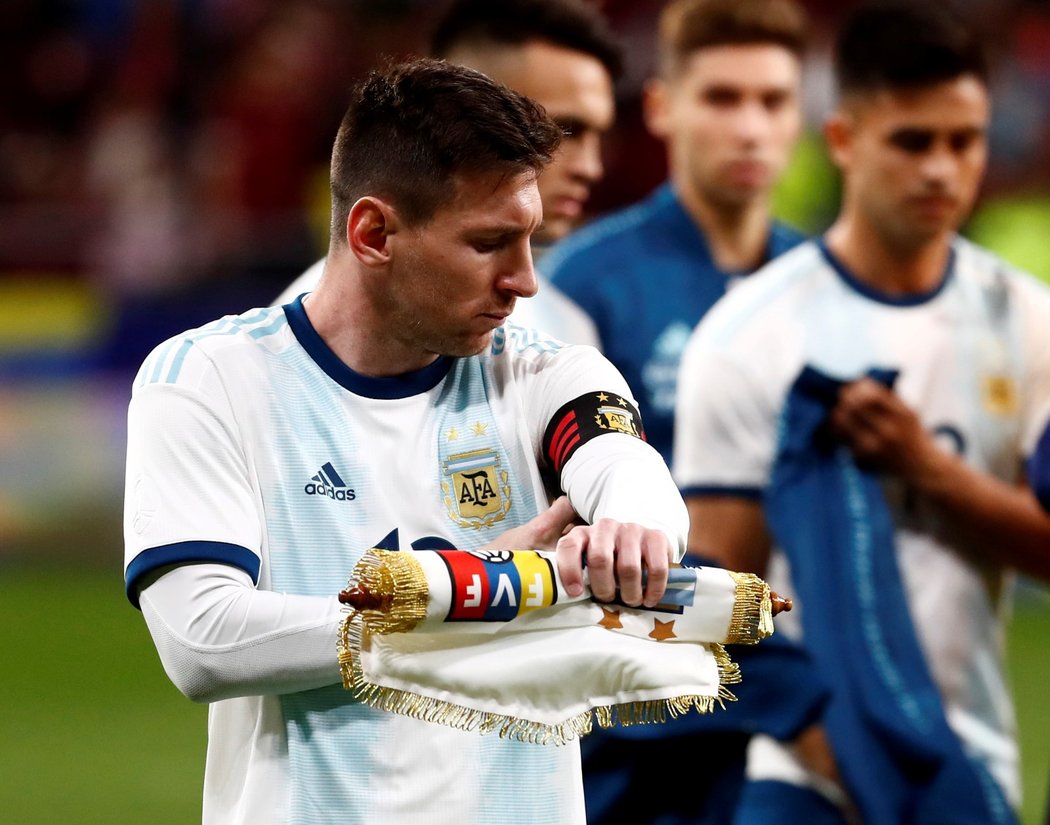 Lionel Messi vedl Argentinu opět jako kapitán