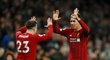 Liverpool zvítězil nad Tottenhamem díky gólu Roberta Firmina (vpravo)