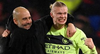 Guardiola o Haalandovi: Jako Messi a CR7 v nejlepších letech. Ocenil i nůžky