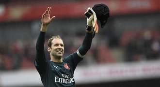 SESTŘIHY: City mají skalp Chelsea, Čech pomohl k výhře Arsenalu čistým kontem