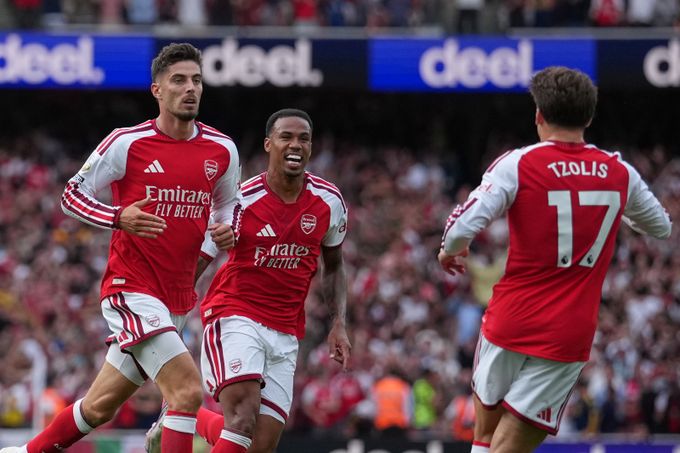 SESTŘIHY: Londýnské derby ovládl Arsenal. United remizovali s Evertonem, čisté konto Kinského SESTŘIHY: Londýnské derby ovládl Arsenal. United remizovali s Evertonem, čisté konto Kinského