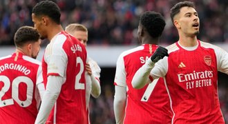 SESTŘIH: Arsenal rozebral Crystal Palace 5:0. Po trestu se trefil Toney