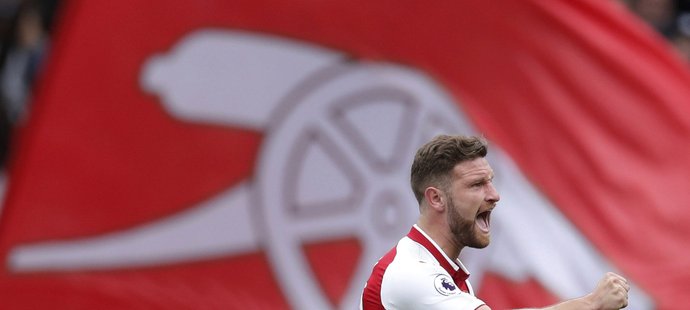 Shkodran Mustafi pomohl k výhře Arsenalu nad Brightonem