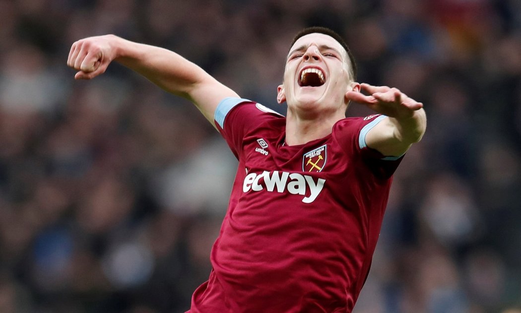 Declan Rice z West Hamu se raduje ze své trefy do sítě Arsenalu