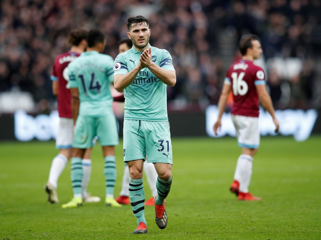 Arsenal popáté v řadě nevyhrál na venkovním hřišti. Tentokrát prohrál na West Hamu