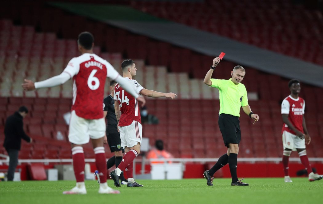 Fotbalisté Arsenalu se v Premier League trápí. Po prohře s Burnley jim patří 15. místo