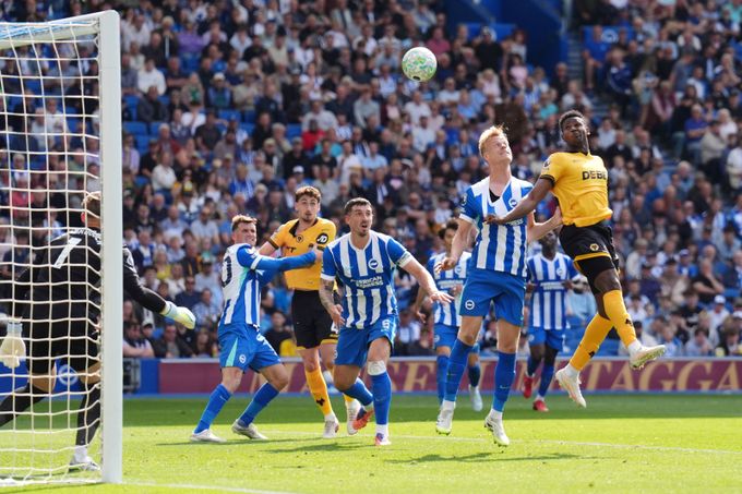 Wolves opět padli, Krejčí zůstal na lavičce. Liverpool - Chelsea 1:1, výhra City Wolves opět padli, Krejčí zůstal na lavičce. Liverpool - Chelsea 1:1, výhra City