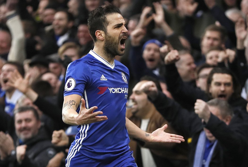 Cesc Fábregas gólem a asistencí řídil výhru Chelsea nad Swansea