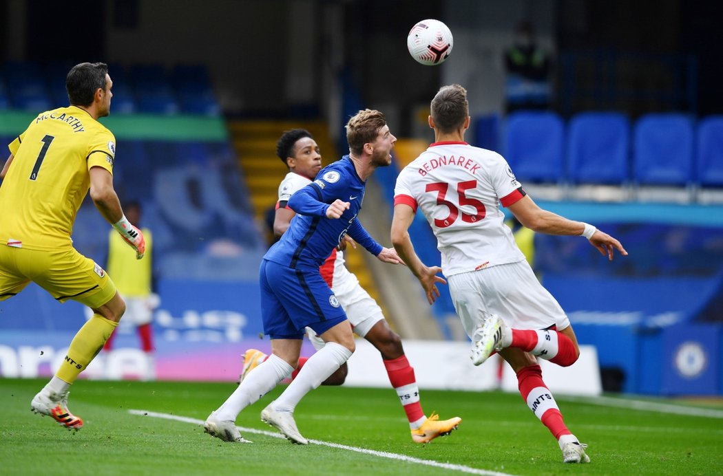 Timo Werner dává svůj druhý gól v utkání se Southamptonem