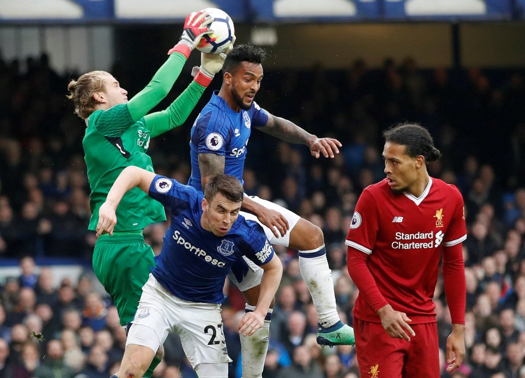 Karius zneškodnil nebezpečnou situaci v liverpoolském derby