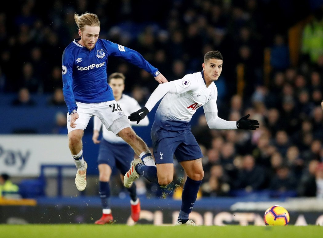 Fotbalisté Tottenhamu v posledním předvánočním duelu Premier League rozdrtili Everton 6:2