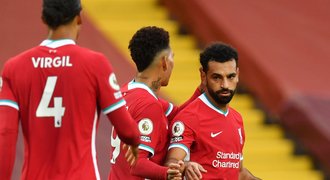 Liverpool přestřílel nováčka, Salah dal hattrick. Souček u prohry West Hamu
