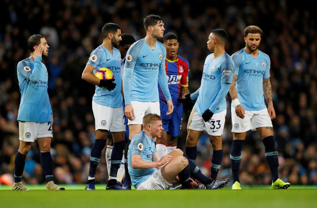 Zklamaní hráči Manchesteru City po prohře s Crystal Palace