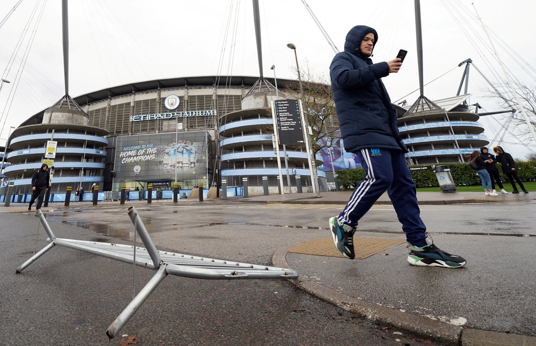 Zápas Manchesteru City s West Hamem byl kvůli bouři zrušen