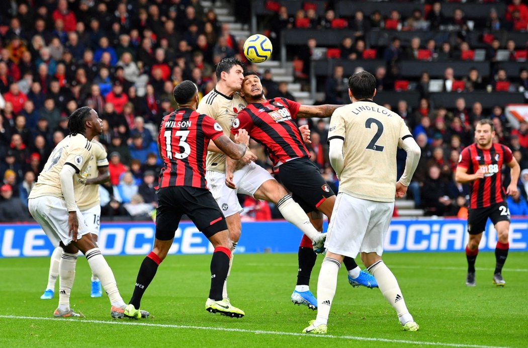 Fotbalisté Manchesteru United dál v lize tápou. Tentokrát prohráli v Bournemouthu 0:1