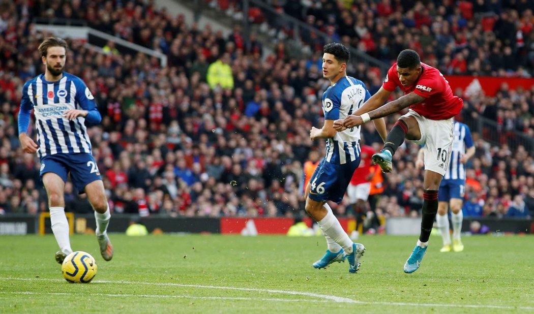Fotbalisté Manchesteru United porazili na Old Trafford Brighton 3:1