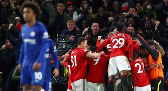 United překvapili na hřišti Chelsea, VAR domácím neuznal dva góly
