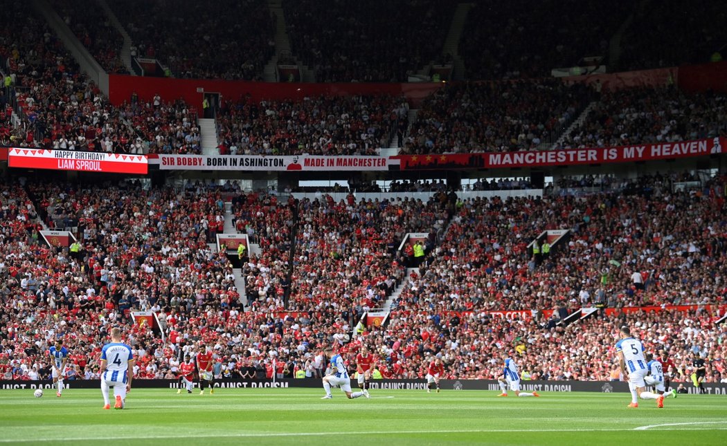 Manchester United na úvod nového ročníku Premier League hostil Brighton