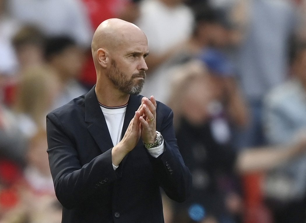 Erik ten Hag zdraví fanoušky