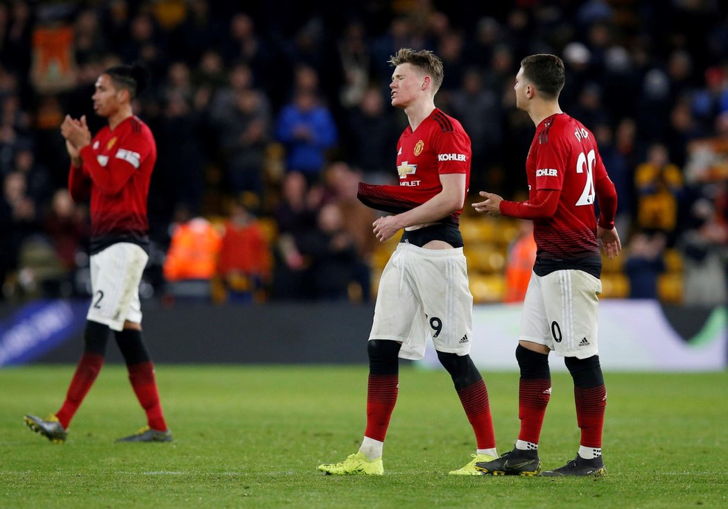 Fotbalisté Manchesteru United prohráli ve 33. kole Premier League na hřišti Wolverhamptonu 1:2