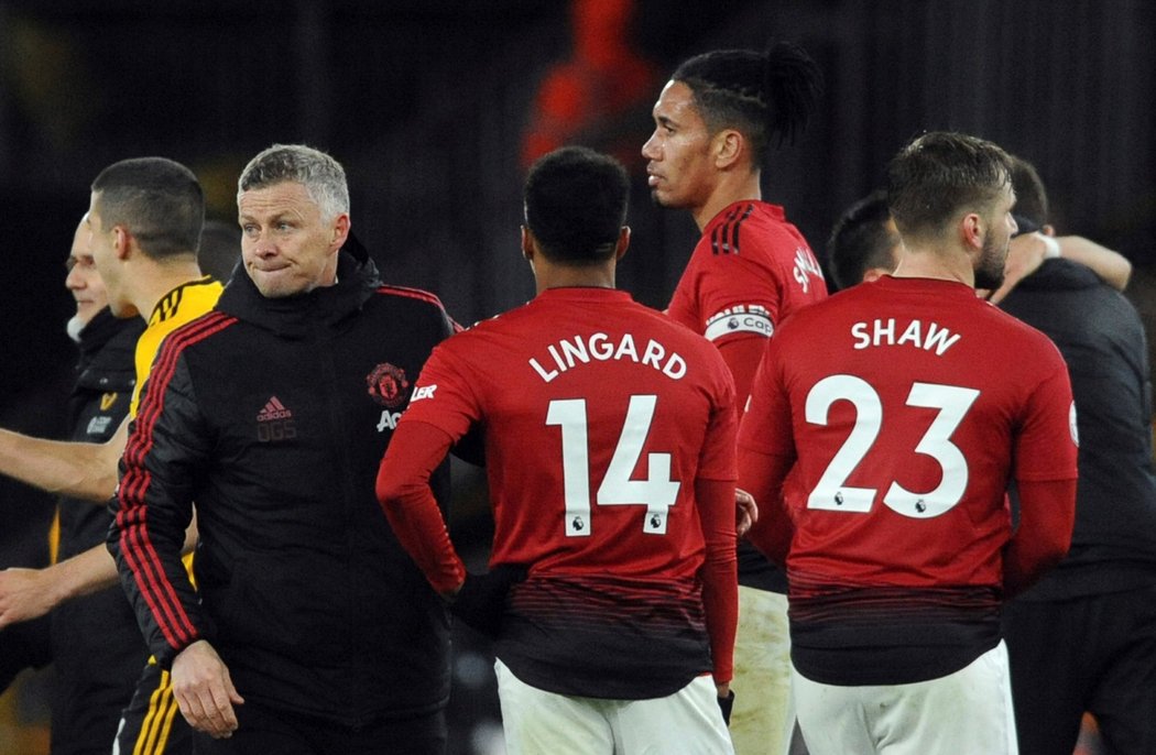 Fotbalisté Manchesteru United prohráli ve 33. kole Premier League na hřišti Wolverhamptonu 1:2