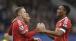 Hráči Manchesteru United se radují  z výhry na hřišti Evertonu