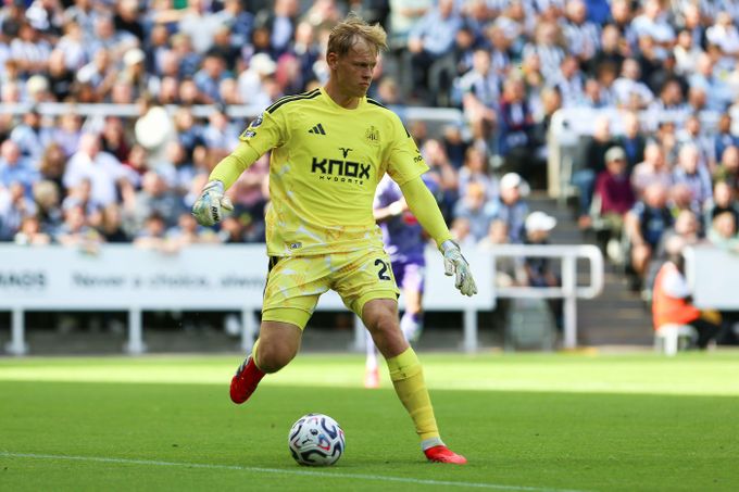 SESTŘIH: Newcastle s Horníčkem v bráně opět bodoval. Reds slaví první výhru pod Iraolou SESTŘIH: Newcastle s Horníčkem v bráně opět bodoval. Reds slaví první výhru pod Iraolou