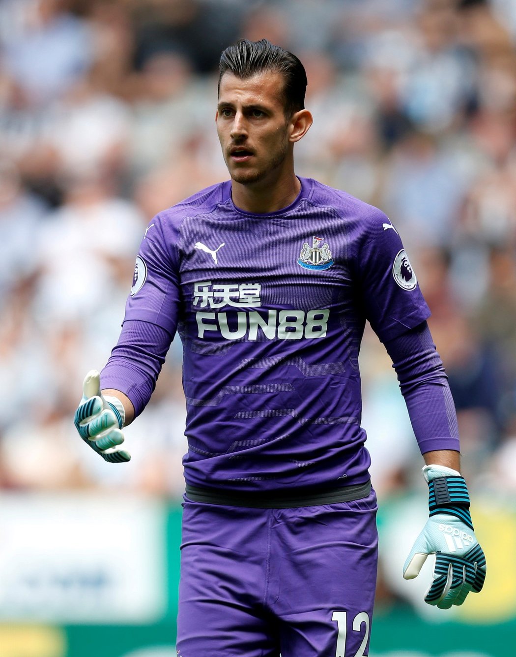 Slovenský brankář Martin Dúbravka nastoupil za Newcastle v 1. kole Premier League proti Tottenhamu