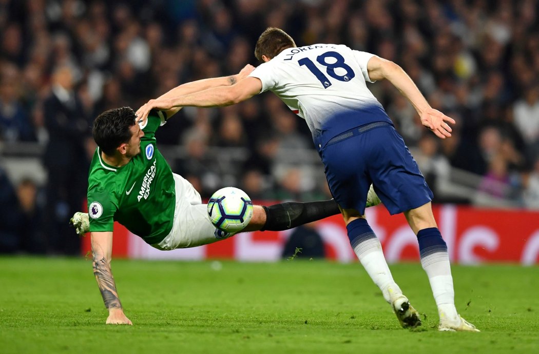 Tottenham vyhrál dohrávku anglické ligy 1:0 nad Brightonem a upevnil si třetí místo