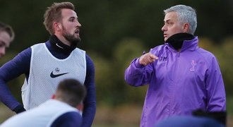 Mourinho získává hráče Spurs: Budu váš táta i přítelkyně! Chce Zlatana