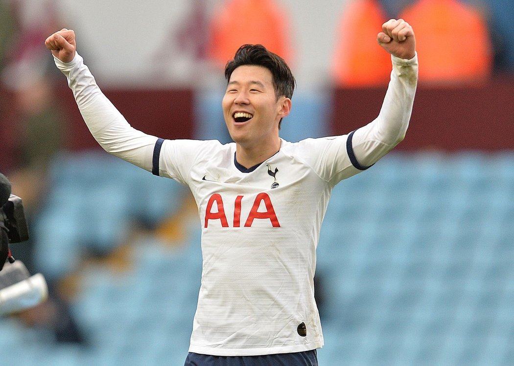 Útočník Tottenhamu Son Hung-min si během pauzy Premier league, kterou způsobila pandemie koronaviru, odbude vojenskou službu v rodné Koreji