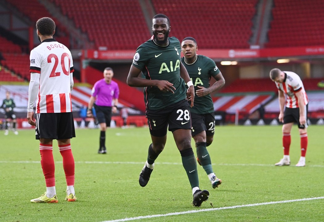 Fotbalisté Tottenhamu zvítězili na hřišti Sheffieldu 3:1, venku naplno bodovali po čtyřech zápasech.