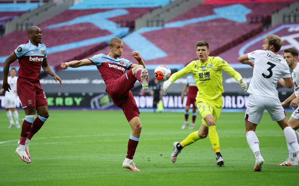 Burnley dokázalo vyhrát na hřišti West Hamu