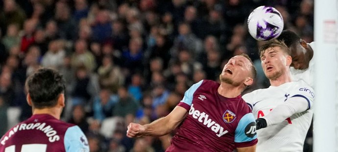 CUT : Coufal humilié dans le derby, West Ham égalise avec un but curieux