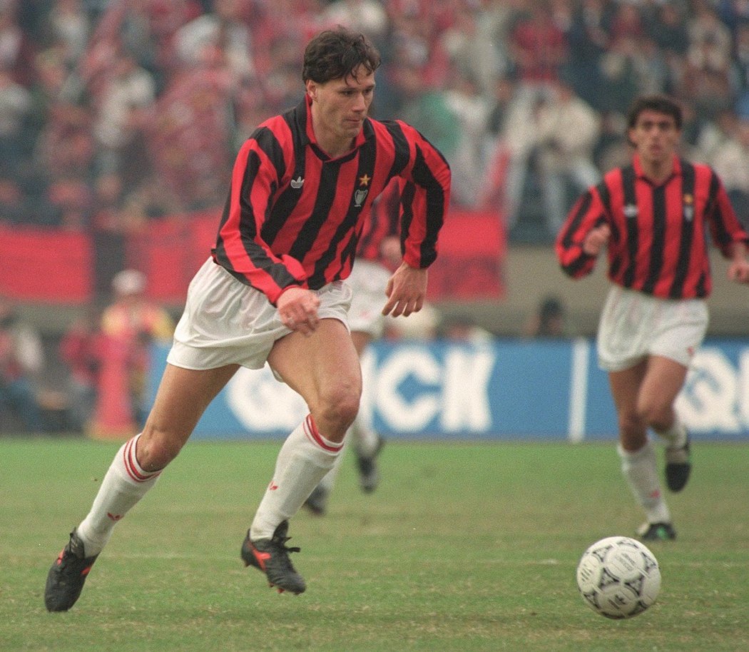Nizozemský legendární kanonýr Marco van Basten nejvíc zářil v dresu AC Milán