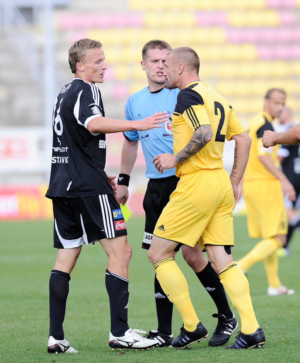 Exslávista a exsparťan. Petr Trapp s Tomášem Řepkou a jejich výměna názorů