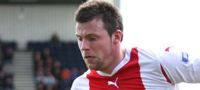 Craig McKeown, stoper ze skotského FC Dundee, by se mohl stát posilou Příbrami 