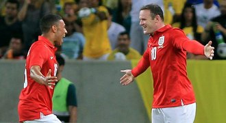 Rooney trefil šibenici, ale Anglie stadion Maracaná nevyloupila