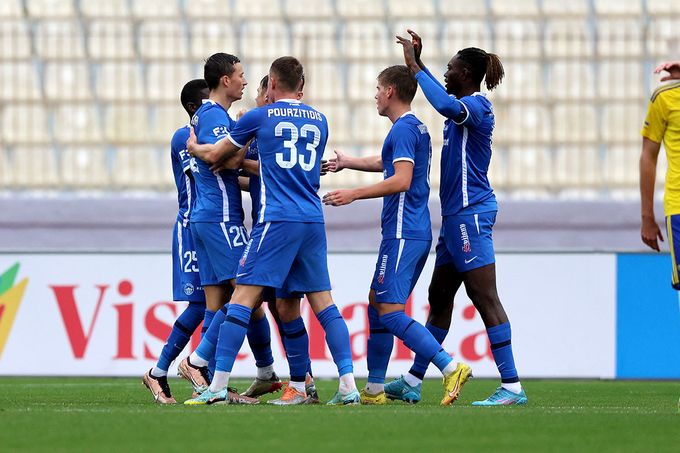 Liberec řeší odchody důležitých hráčů i hřiště pro neděli. Vrátí se Talovjerov? Liberec řeší odchody důležitých hráčů i hřiště pro neděli. Vrátí se Talovjerov?