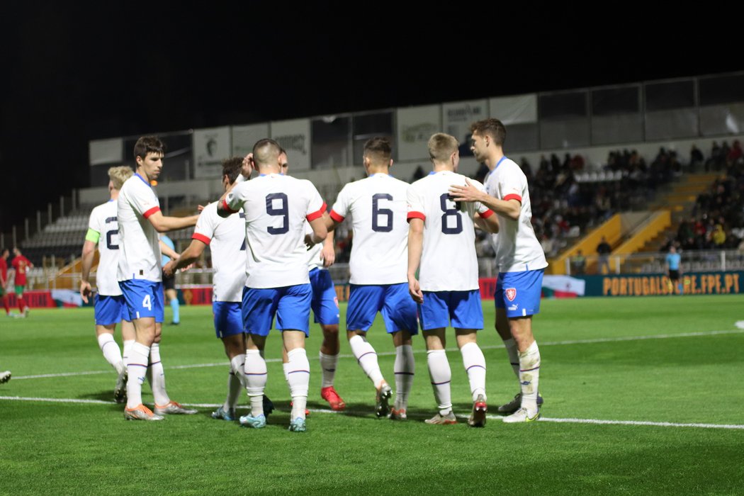 Čeští fotbalisté do 21 let prohráli v přípravném utkání před mistrovství Evropy s Portugalskem 1:5