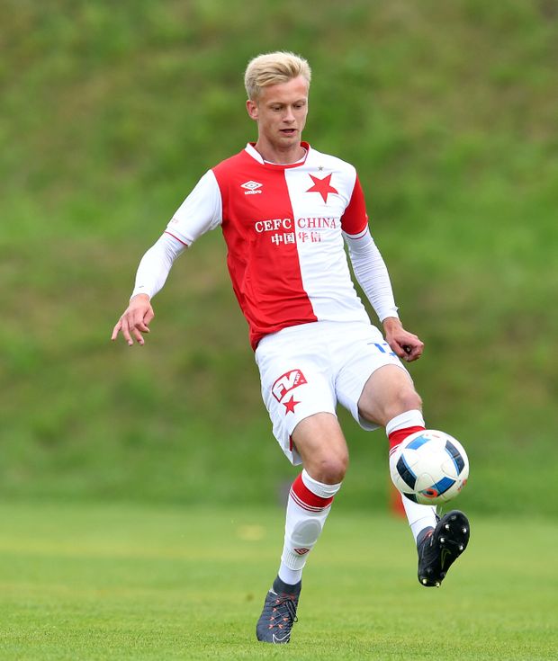 Jaroslav Zelený poprvé v sešívaném dresu během přípravného zápasu v Chotěboři Jaroslav Zelený poprvé v sešívaném dresu během přípravného zápasu v Chotěboři