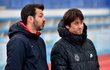 Tomáš Rosický a Andrea Stramaccioni během zápasu proti Spartaku Moskva