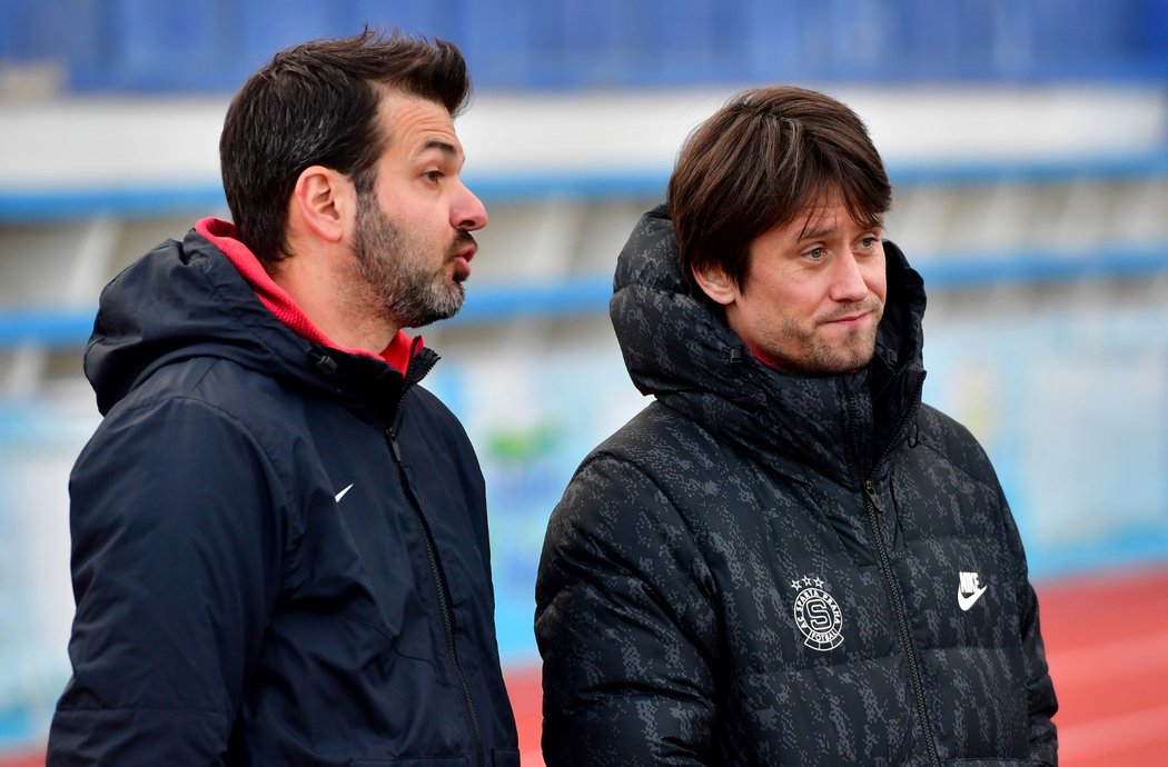 Tomáš Rosický a Andrea Stramaccioni během zápasu proti Spartaku Moskva