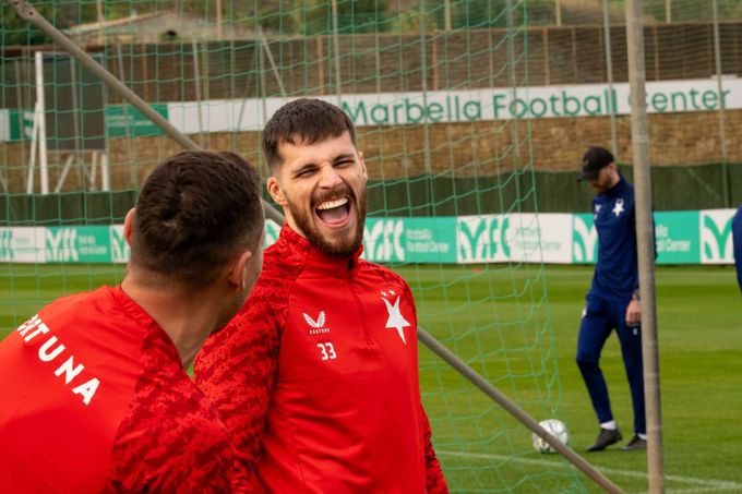 Přípravy na ligu ONLINE: Jurásek poprvé trénoval se Slavií, nová tvář na soustředění Liberce Přípravy na ligu ONLINE: Jurásek poprvé trénoval se Slavií, nová tvář na soustředění Liberce