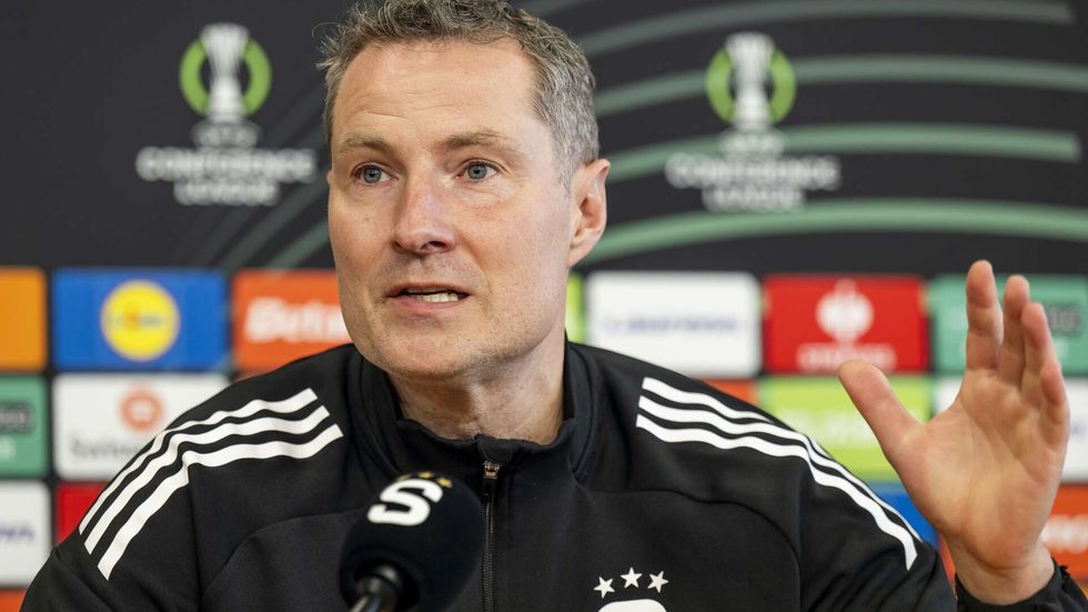 Trenér Sparty Brian Priske vystoupil na TK před utkáním Sparty s Rakówem Čenstochová